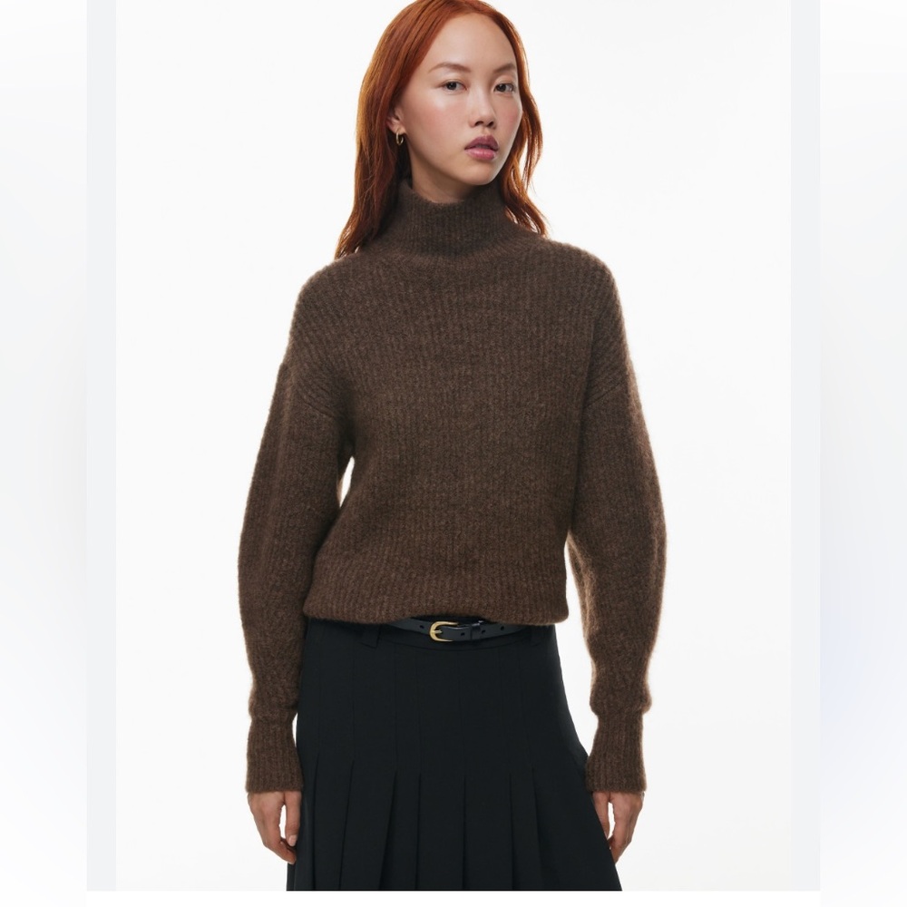 Aritzia Wilfred Nestled Wool Blend Sweater Size M